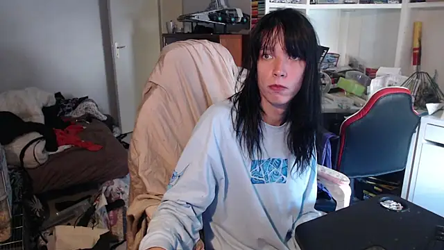 Snapshot of missthon0 chatting on June 2026 02:07:01 PM missthon0 online show from June 2026 02:07:01 PM