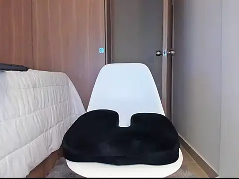 Snapshot of Sirs_papi chatting on February 2026 06:26:01 AM Sirs papi online show from February 2026 06:26:01 AM