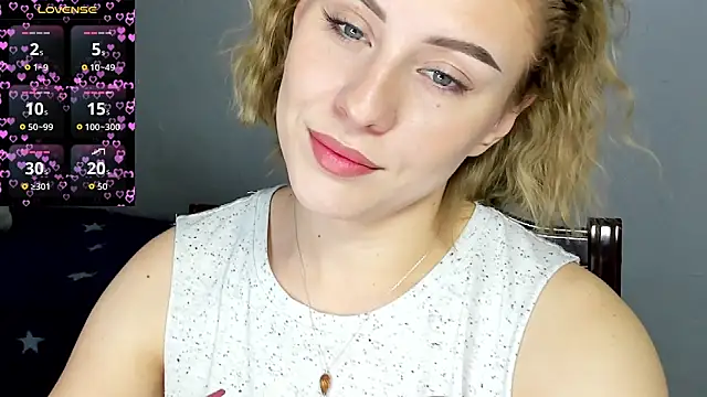 KindKristy online show from September 2025 05:18:02 AM