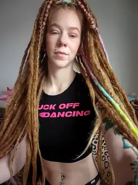 LucidLucy online show from January 2026 02:11:02 PM