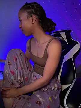 thebrattygoddess online show from March 2025 01:51:01 PM