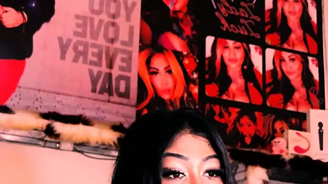 indian dreamgirl online show from September 2025 12:43:01 PM