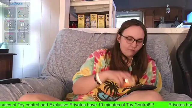 ZeTurtleMaster online show from October 2025 10:41:01 PM