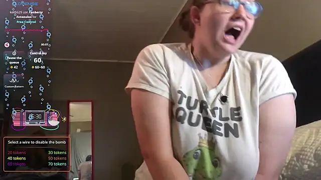 ZeTurtleMaster online show from November 2025 12:53:02 AM