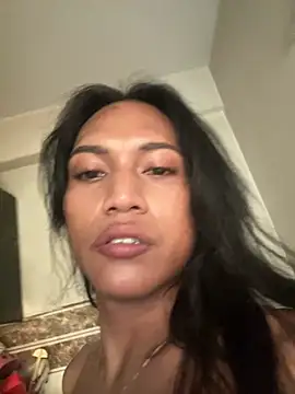 Snapshot of DarlingJenny22 chatting on May 2026 10:23:01 AM DarlingJenny22 online show from May 2026 10:23:01 AM