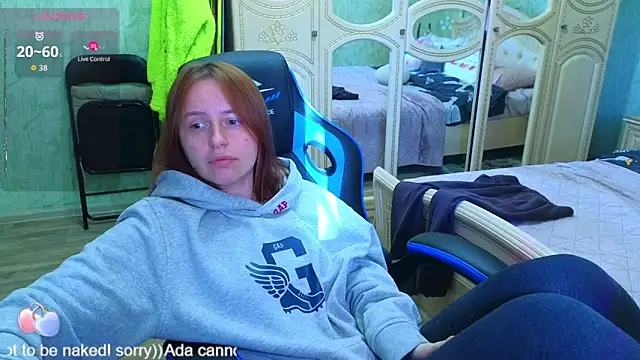 DanaMartina online show from October 2025 12:24:02 PM