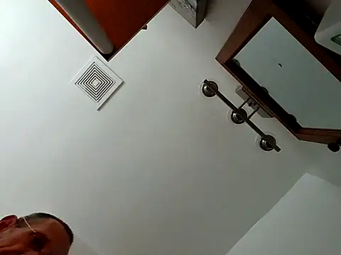 Snapshot of justinewe69 chatting on April 2026 01:41:01 PM justinewe69 online show from April 2026 01:41:01 PM