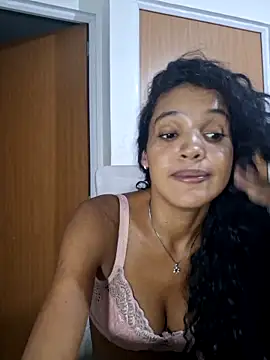 Snapshot of Eliana29 chatting on March 2026 11:09:02 PM Eliana29 online show from March 2026 11:09:02 PM
