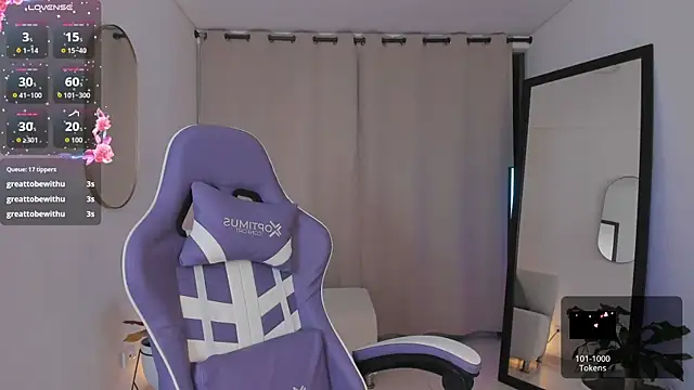 roxie gates  online show from January 2026 02:26:01 AM