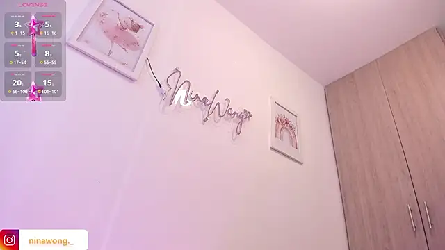 NinaWong online show from January 2026 03:14:01 PM