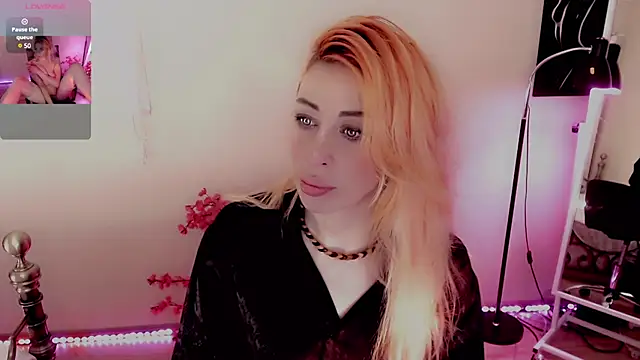 Snapshot of AnnieGOld_ chatting on January 2025 07:28:02 PM AnnieGOld  online show from January 2025 07:28:02 PM