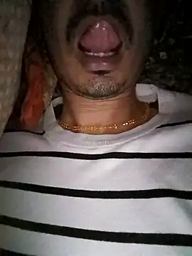 dreamtoungelick69 online show from February 2025 07:13:01 PM