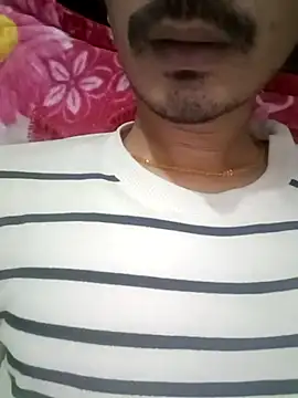 dreamtoungelick69 online show from March 2025 05:50:02 PM