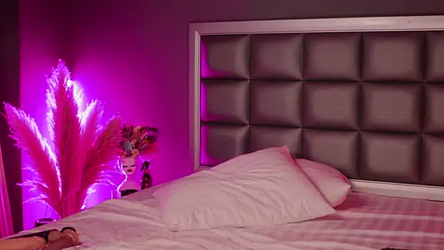 Anais Bloom online show from February 2025 02:35:01 AM