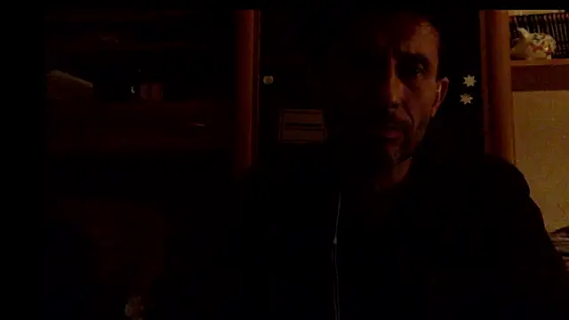 Snapshot of FireFox_Feel chatting on November 2025 12:43:02 AM FireFox Feel online show from November 2025 12:43:02 AM