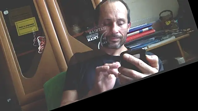 Snapshot of FireFox_Feel chatting on November 2025 09:42:01 AM FireFox Feel online show from November 2025 09:42:01 AM