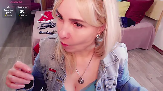  unique cam  online show from January 2025 10:02:02 AM