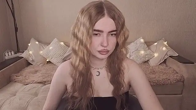 ViolettaLopez online show from March 2026 12:16:02 PM