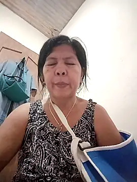 TropicalFlower online show from April 2026 11:02:01 AM