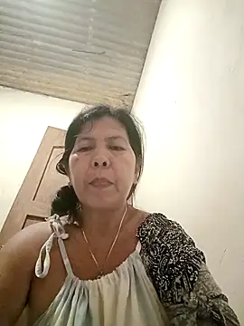 Snapshot of TropicalFlower chatting on May 2026 11:26:01 AM TropicalFlower online show from May 2026 11:26:01 AM