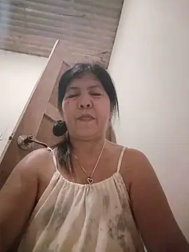 Snapshot of TropicalFlower chatting on May 2026 11:31:02 AM TropicalFlower online show from May 2026 11:31:02 AM