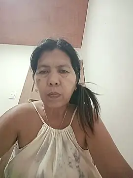 Snapshot of TropicalFlower chatting on June 2026 09:37:01 AM TropicalFlower online show from June 2026 09:37:01 AM