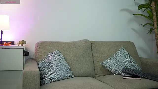 Veronica ar online show from October 2025 12:42:02 AM