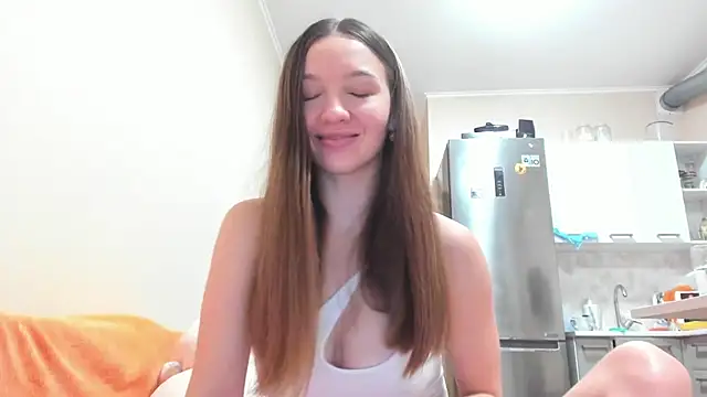 Naughty Molly online show from November 2025 04:18:02 PM