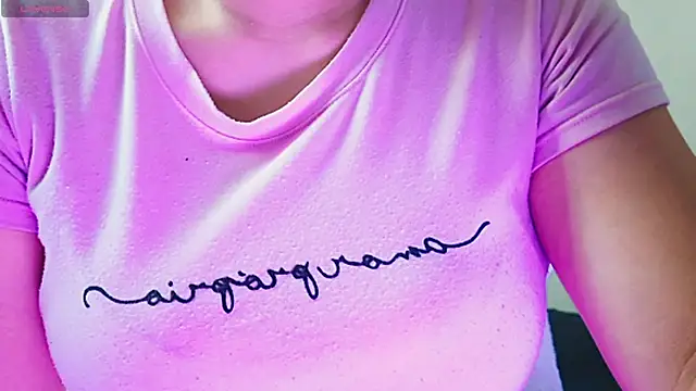 Snapshot of mayhott2 chatting on November 2025 05:17:02 PM mayhott2 online show from November 2025 05:17:02 PM