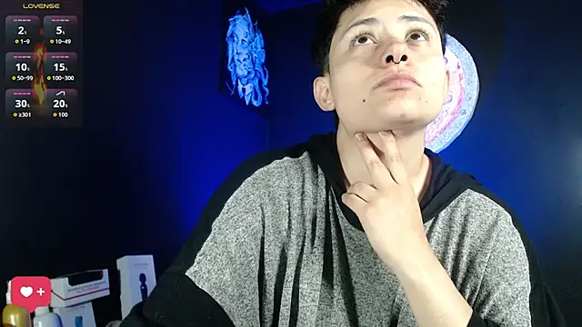 girl intense444 online show from September 2025 01:03:01 PM