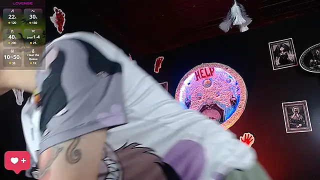 girl intense444 online show from October 2025 12:56:01 PM