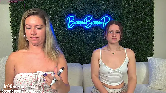 boomboomr00m online show from September 2025 12:54:01 AM