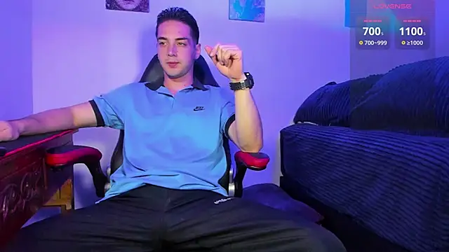 Alex smith00 online show from December 2024 12:53:02 AM