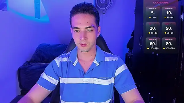 Alex smith00 online show from December 2024 02:41:02 AM