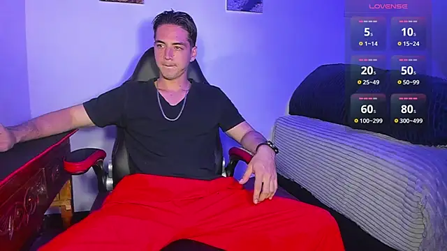 Alex smith00 online show from March 2025 02:04:02 AM