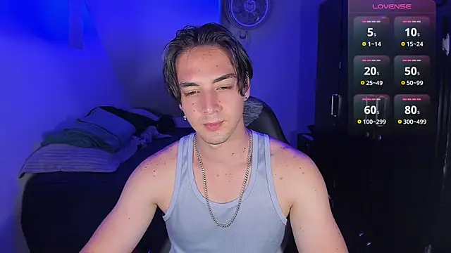 Alex smith00 online show from September 2025 07:27:01 PM