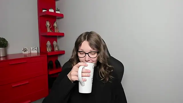 Cookie zoe online show from October 2025 07:45:02 AM