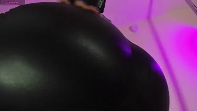 Cristina  Smith online show from January 2025 11:46:01 PM