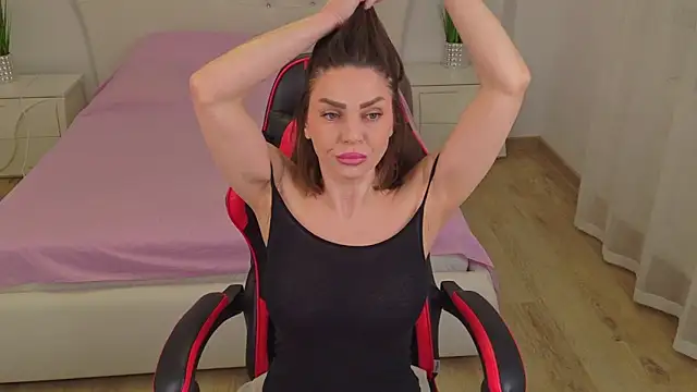 itsmekarina online show from March 2026 10:59:02 AM