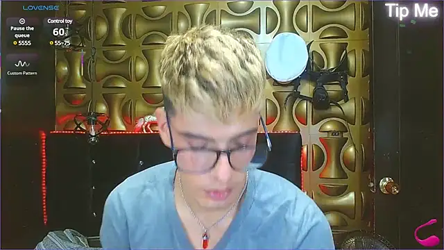 angel sexyevil online show from February 2025 12:22:02 PM