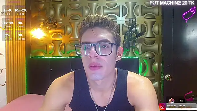 angel sexyevil online show from December 2025 12:21:02 PM