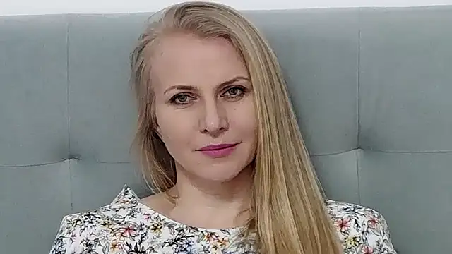 K  Adrienne online show from March 2025 12:11:02 PM