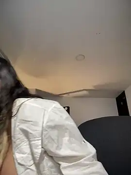 RsellAmb online show from December 2024 03:25:01 AM