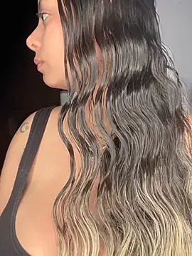 RsellAmb online show from October 2025 03:07:01 AM