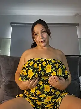 VickyHoult online show from February 2026 08:47:01 PM