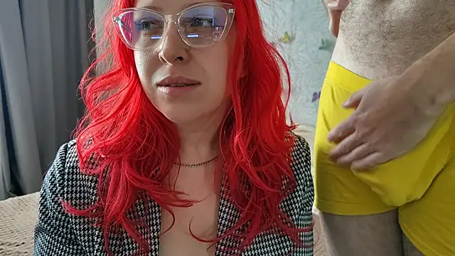 GenrikhBecca online show from September 2025 07:01:01 AM