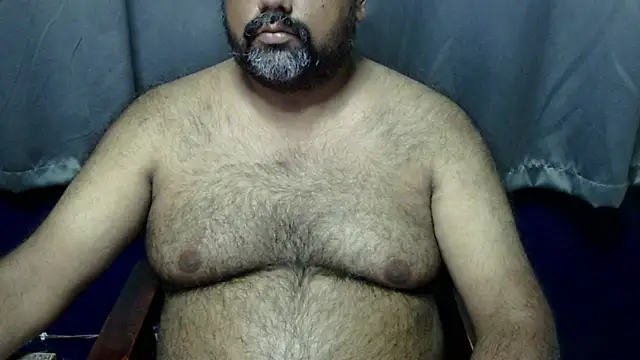 Snapshot of hairysubcub_70 chatting on May 2026 06:36:01 PM hairysubcub 70 online show from May 2026 06:36:01 PM