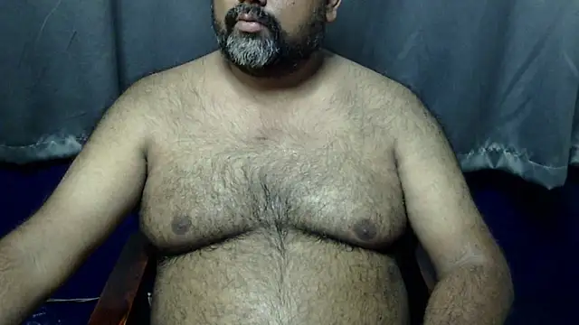 Snapshot of hairysubcub_70 chatting on May 2026 07:13:02 AM hairysubcub 70 online show from May 2026 07:13:02 AM