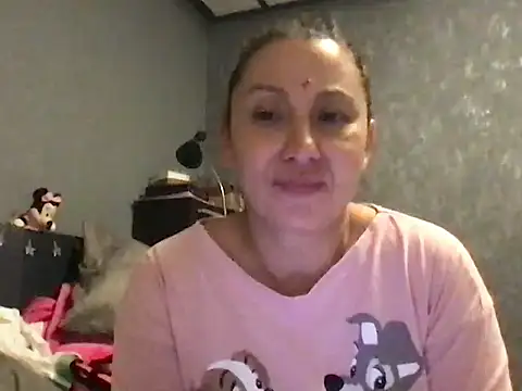 Snapshot of maryxex28 chatting on November 2025 08:02:01 PM maryxex28 online show from November 2025 08:02:01 PM