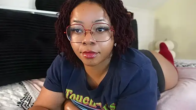 -khayaparker online show from November 2025 08:20:01 PM